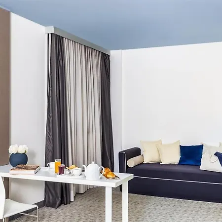 Pisana Hotel