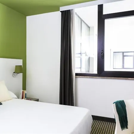 Hotel The Caesar 4*