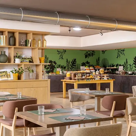 ホテル The Caesar