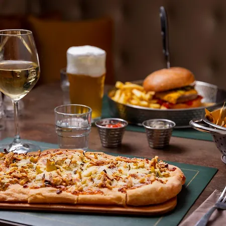 ホテル The Caesar ローマ