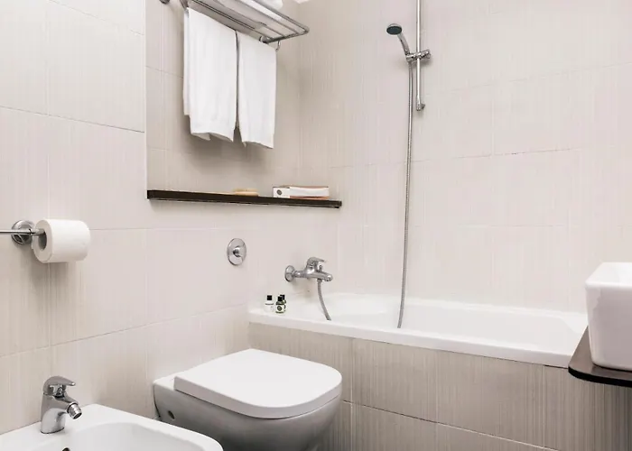 Hotell The Caesar 4*